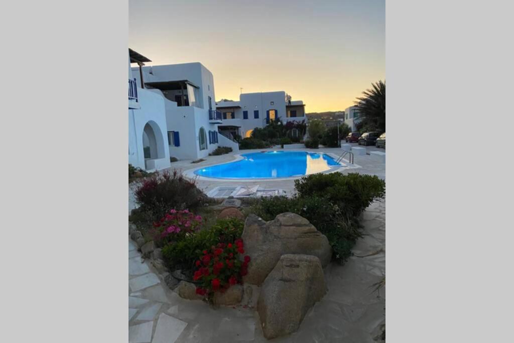 Pigeon House Ornos Beach Mykonos Town المظهر الخارجي الصورة