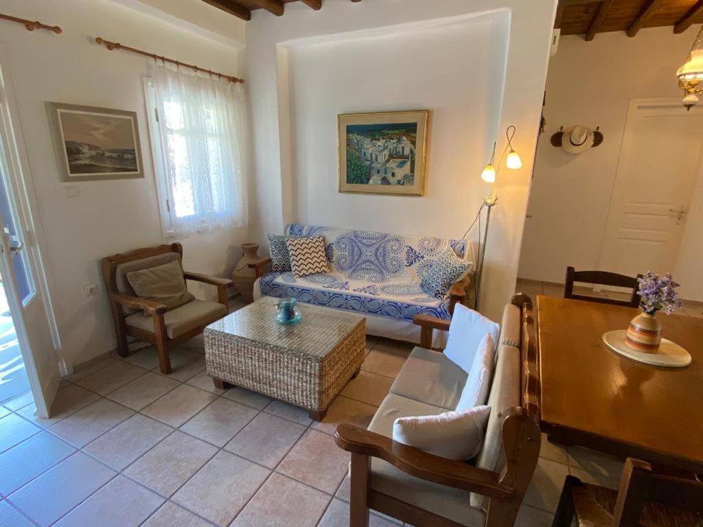 Pigeon House Ornos Beach Mykonos Town المظهر الخارجي الصورة